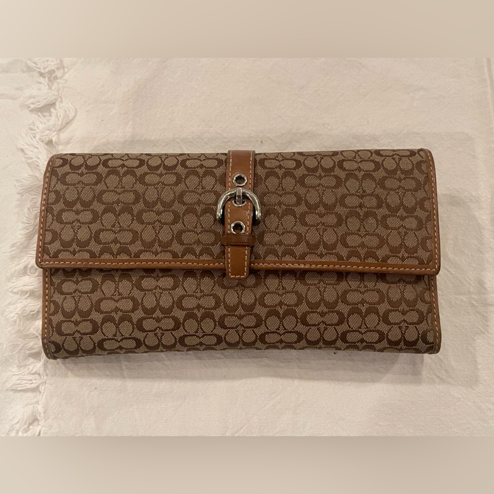 Coach Wallet - Brown Monogram